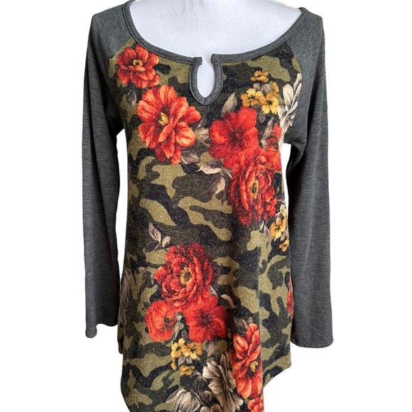 A.gain Floral Long Sleeve Top Size Medium - Picture 8 of 17